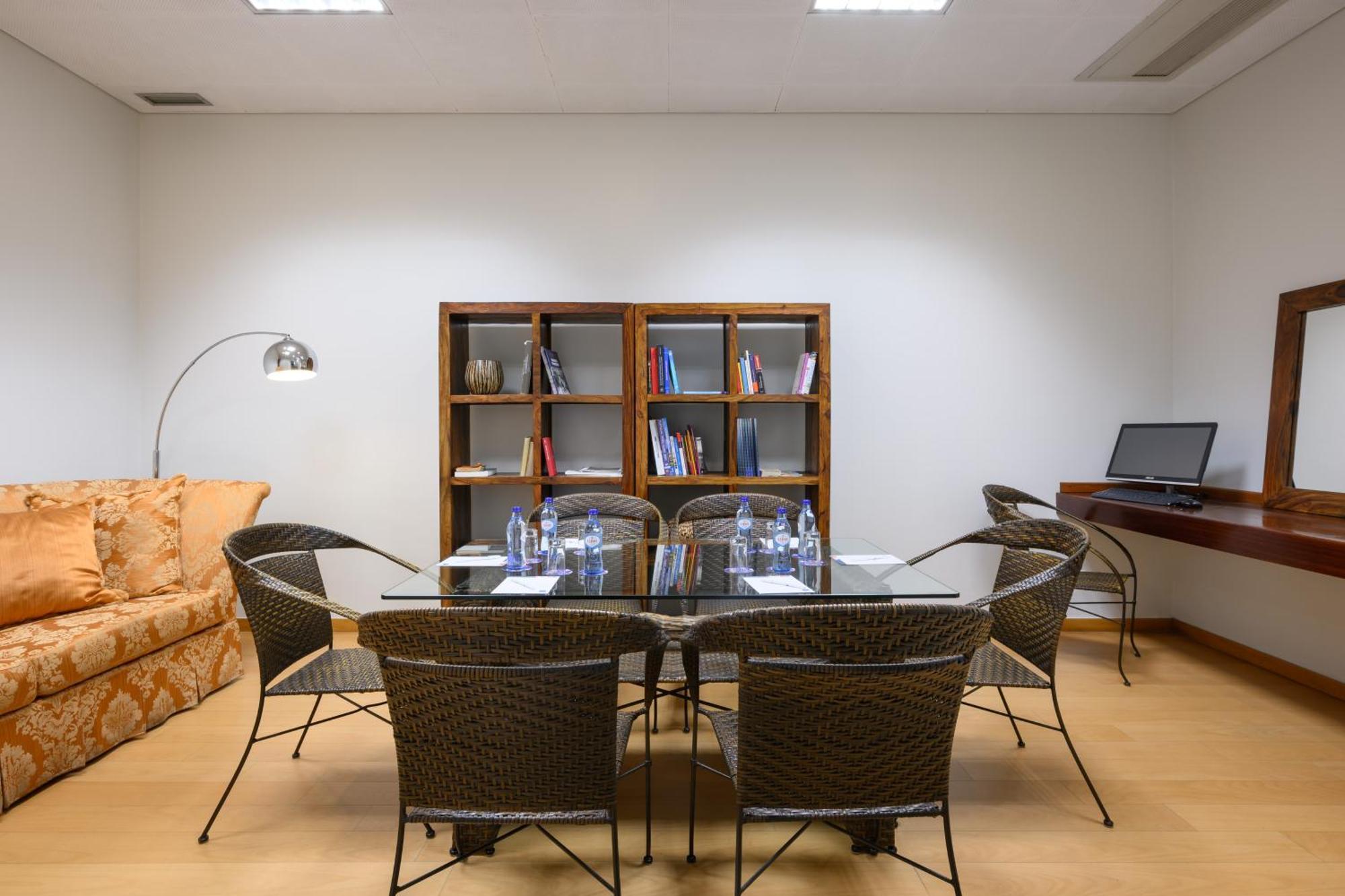 Tryp By Wyndham Centro 3* Oporto