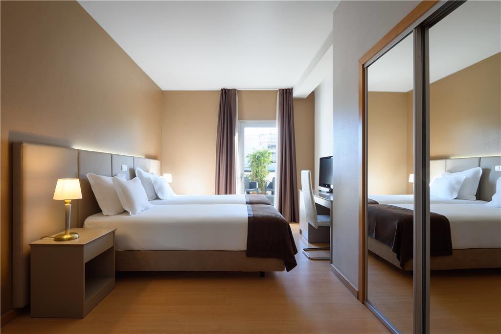 Tryp By Wyndham Centro 3*